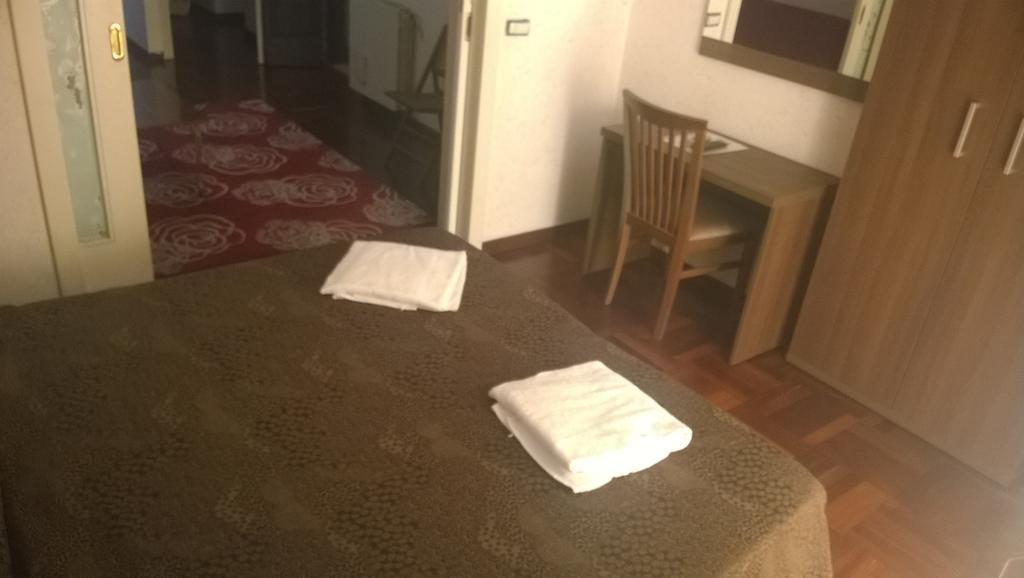 Lam Guest House Roma Dış mekan fotoğraf